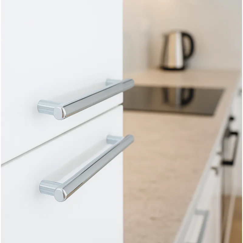 Ručka RELING / Sjajni krom