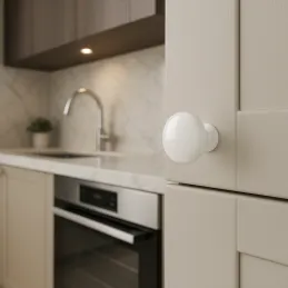 Knopka CIRCLE / Bijela sjajna