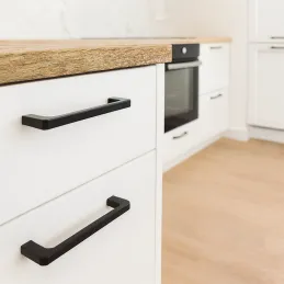 Ručka BIANCA / Crna mat