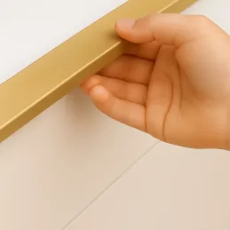 Ručka za rub CHANEL / Zlatna