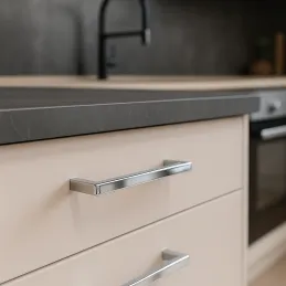 Ručka PISA / sjajni krom