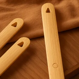 Magnetična žlica za cipele MAGNETA WOOD / Prirodni hrast