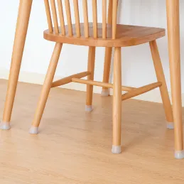 Set od 4 komada zaštitnih navlaka za stolice / Prozirno