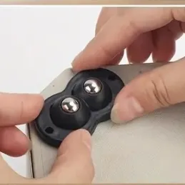 Set od 4 samoljepljiva klizna ležaja za namještaj ROLLER DUO / Crna