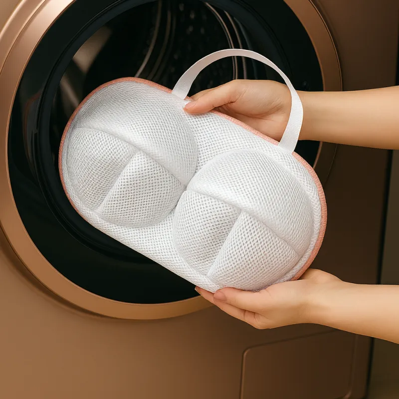 Torba za grudnjake i donje rublje za perilicu / Bijela
