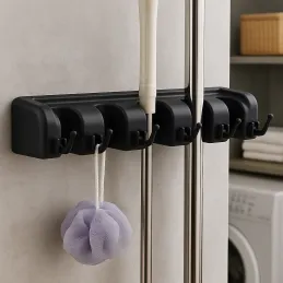 Univerzalna vješalica za metle i mopove / Crna