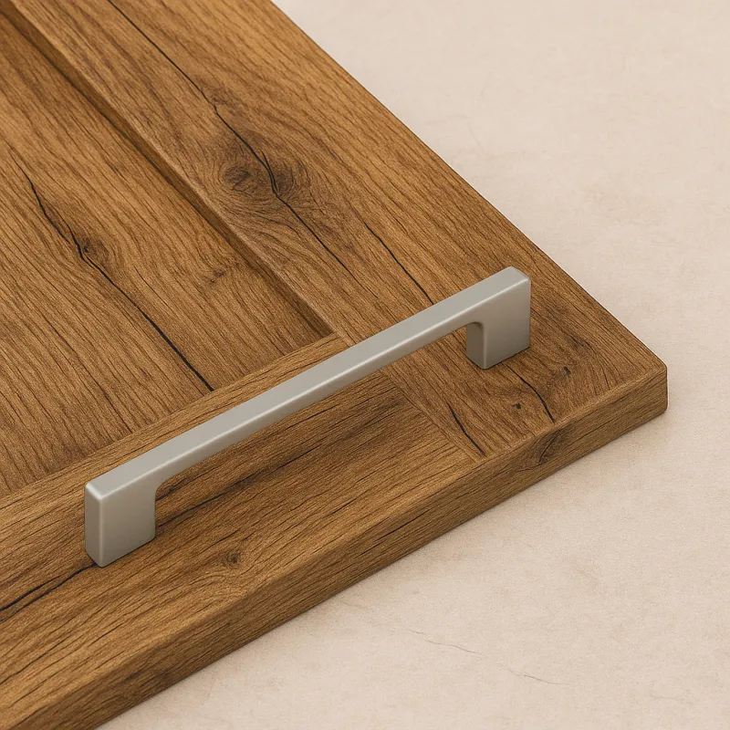 Ručka LUXO / Matirani nikal