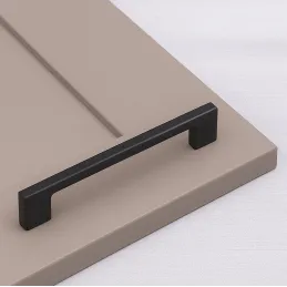 Ručka LUXO / Crna mat