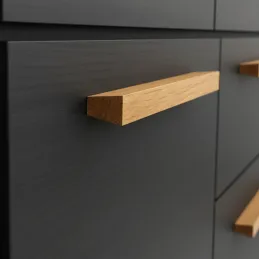 Drvena ručka VIRGINIA / Lakirani hrast