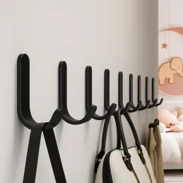 Plastična samoljepljiva vješalica SIX / Crna