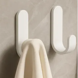 Naljepiva plastična vješalica SIX / Bijela