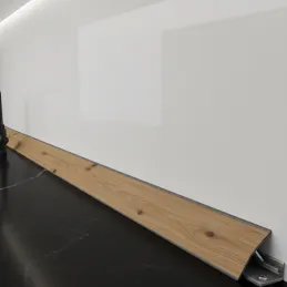 BrTvrdi pjenasti profili EGGER Hrast Divlji Prirodni / H1318