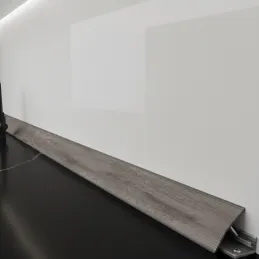 BrTVrdi EGGER Dub Whiteriver Smeđesivi / H1313