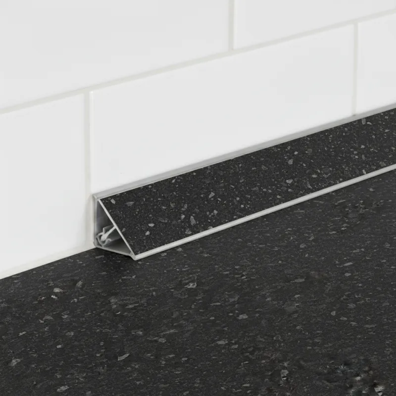 Tesnila letvica KRONOSPAN Flint Crna mat / K210 PE