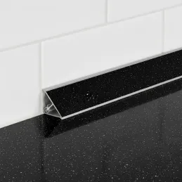 Tesniaca letvica KRONOSPAN K218 GG / Andromeda crna sjajna