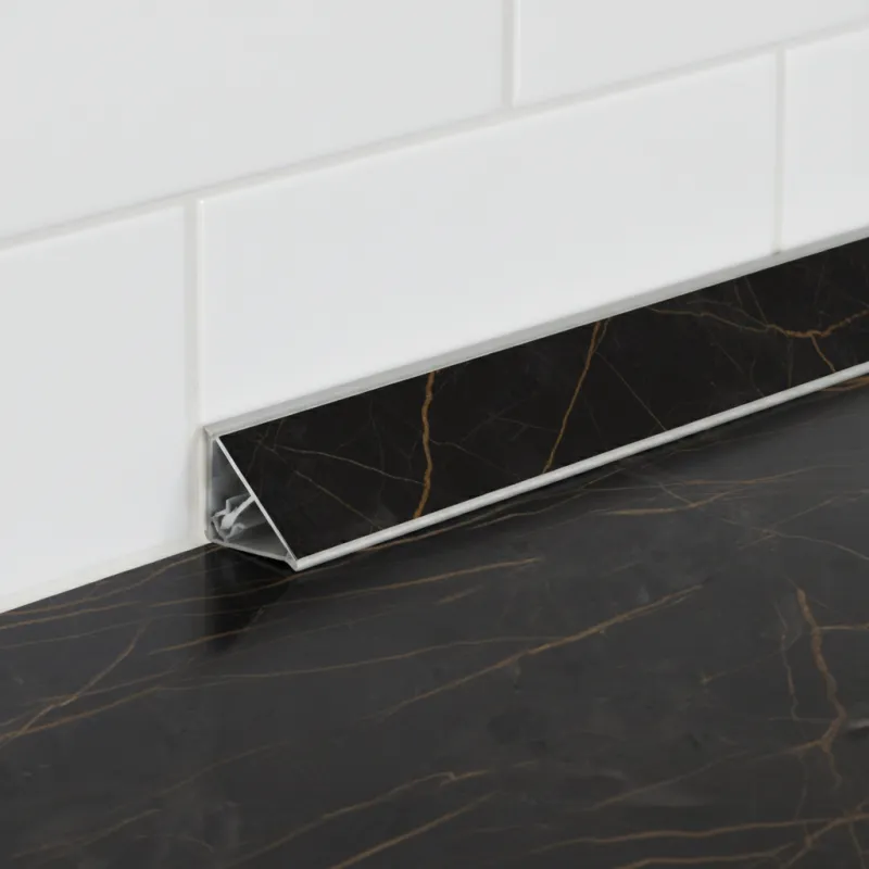 Tesniaca letvica KRONOSPAN Nero Bronzo / K698 PN