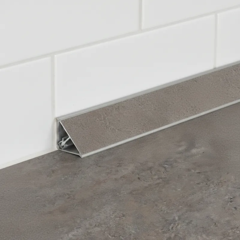 Tesnička letvica KRONOSPAN Grey Albus / K540