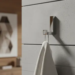 Vješalica NEXT / Sjajni krom