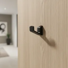 Vješalica TREVOR / Crna mat