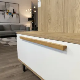 Drvena ručka GILAN / Lakirani hrast