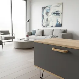 Drvena ručka MIA / Lakirani hrast