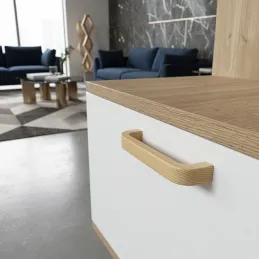 Drvena ručka MIA / Lakirani bor