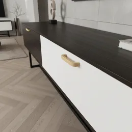 Drvena ručka MIA / Lakirani bor