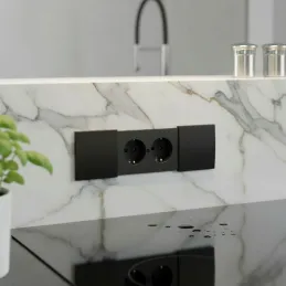 Unutarnja utičnica BACHMANN DUE 2 x 230V / Crna