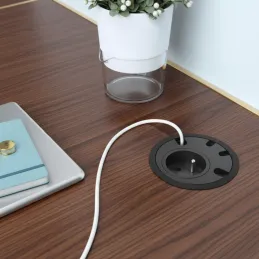 Električna utičnica s uvodnicama za kabele LOOP IN / Crna