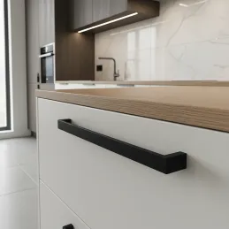 Ručka MONICA / Crna mat