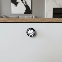 Drvena ručka knopka ARSIA / Crna - motiv sidro