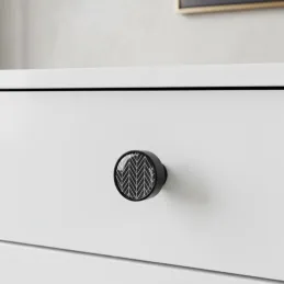 Drvena ručka knopka ARSIA / Crna - motiv crna jela