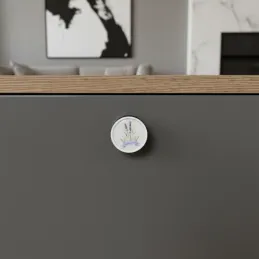 Drvena ručka knopka ARSIA / Bijela - motiv lavanda