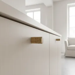 Drvena ručka AURUS / Lakirani hrast