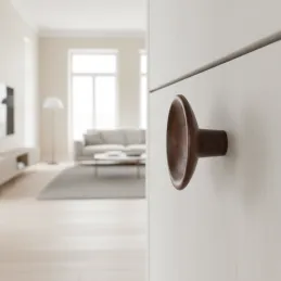 Drvena kvaka RENO / Lakirani orah