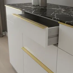 Ručka za rub CHANEL / Zlatna