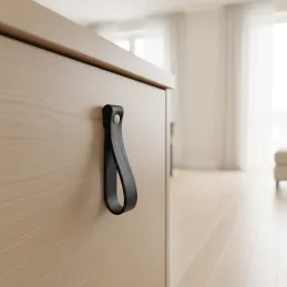 Kožna ručka gumb DOLCE Maxi / Crna