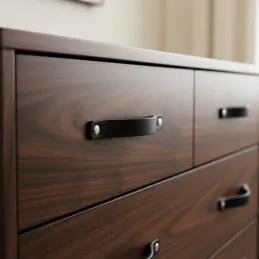 Kožna ručka DOLCE / Crna