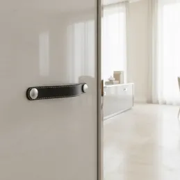 Ručka CASE / Crna koža