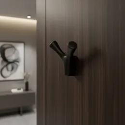 Vješalica YPSILON / Crna mat