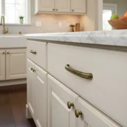 Ručka ARLES / Sjajni mesing patina