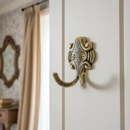 Rustikalni vješalica VENICE Mini / Antikni mesing