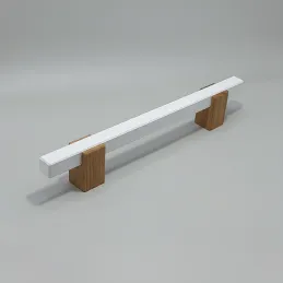 Drvena ručka LEO / Bijela - prirodni hrast