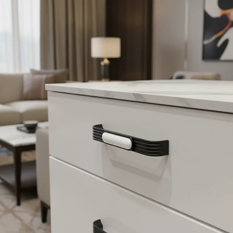 Keramička ručka FARO / Crna mat