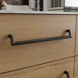 Ručka AMORA / Crna mat