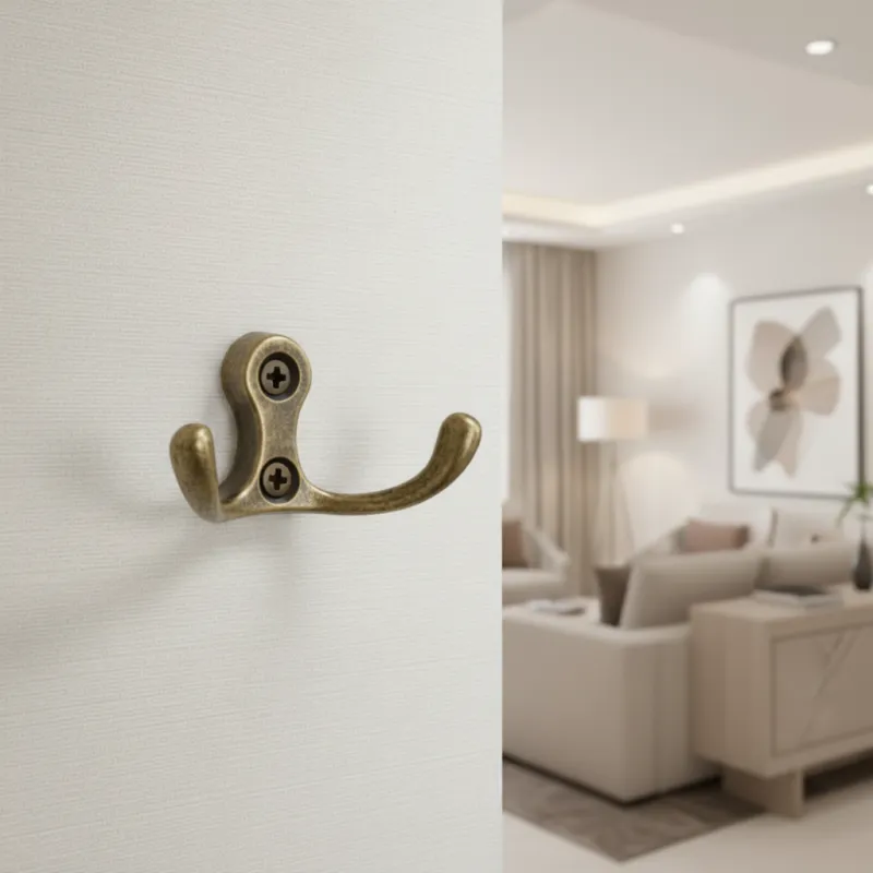 Vješalica MIKEL S / Mjedena patina