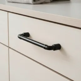 Ručka DESERT / Crna mat