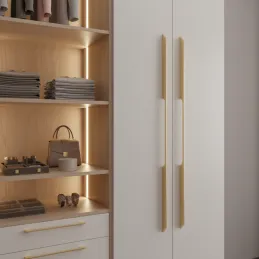 Šatna ručka HANNA / Zlatna