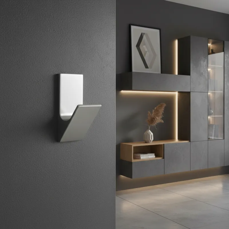 Vješalica TERZA / Matni krom