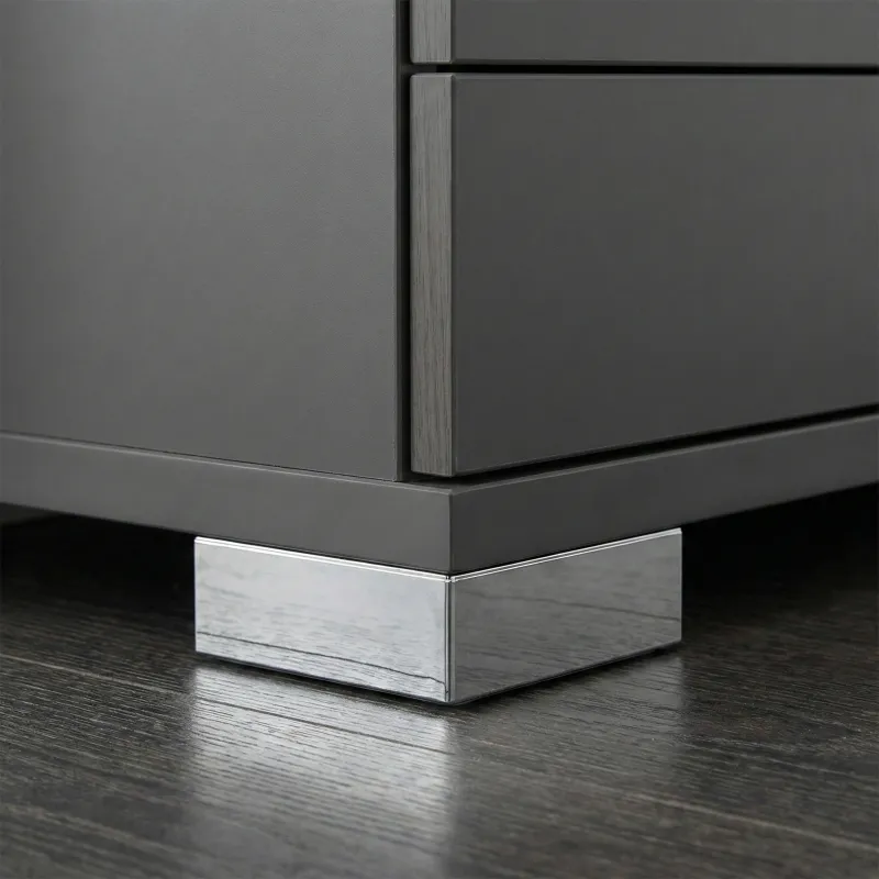 Plastična noga 20 mm 60x60 / sjajni krom